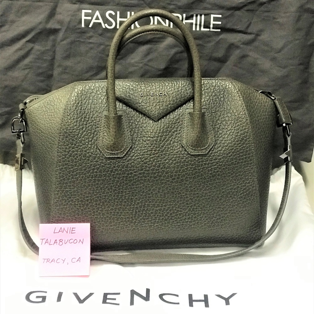 Givenchy Antigona Medium in Pebbled Grey Leather